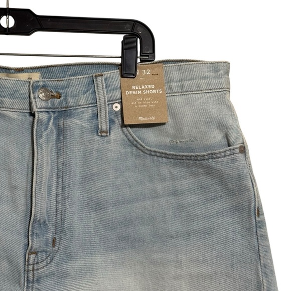 Madewell NWT Relaxed Denim Shorts Womens Size 32 Baggy Frayed High Rise - Picture 2 of 6